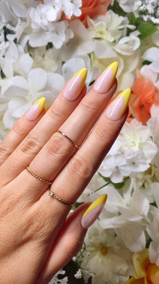 Pink lemonade - yellow French tip press on nail set