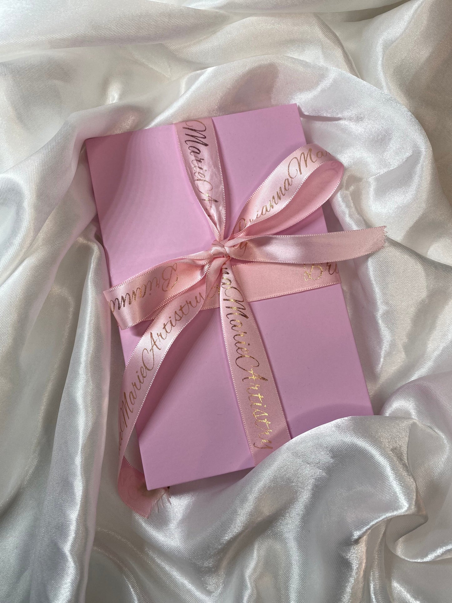 Surprise Gift Box - Press On Nail Sets