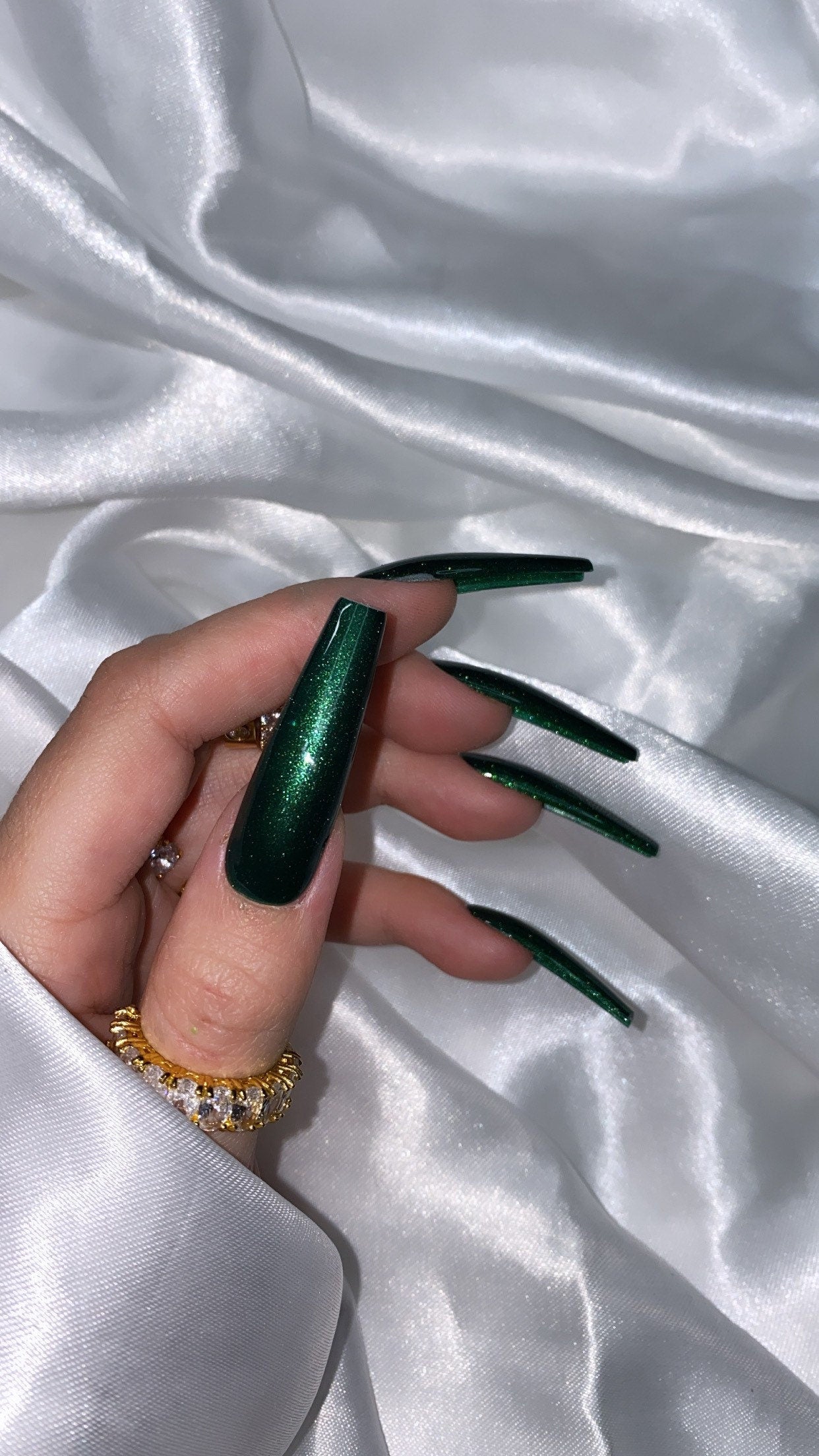 Exquisite Emerald - Press On Nail Set