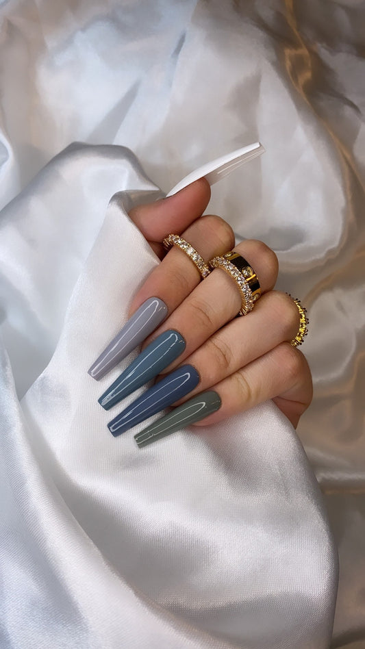 Icy - Multicolor Press On Nail Set