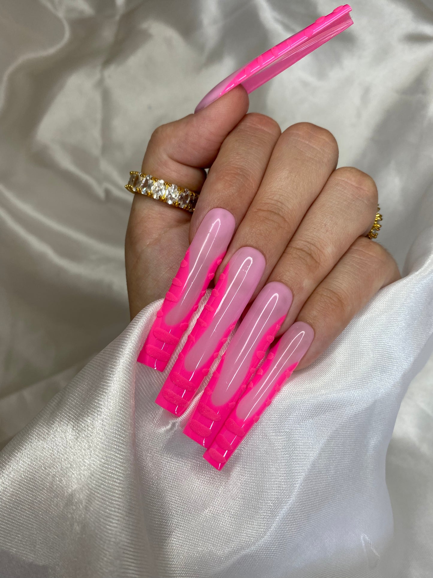 Dariana - Pink Crocodile 3D Print French Tip Press On Nail Set