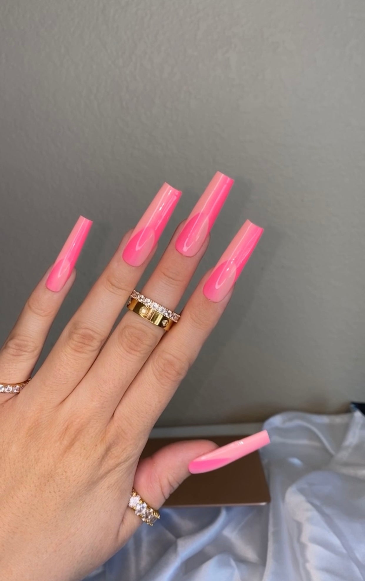 Nailfie Ring