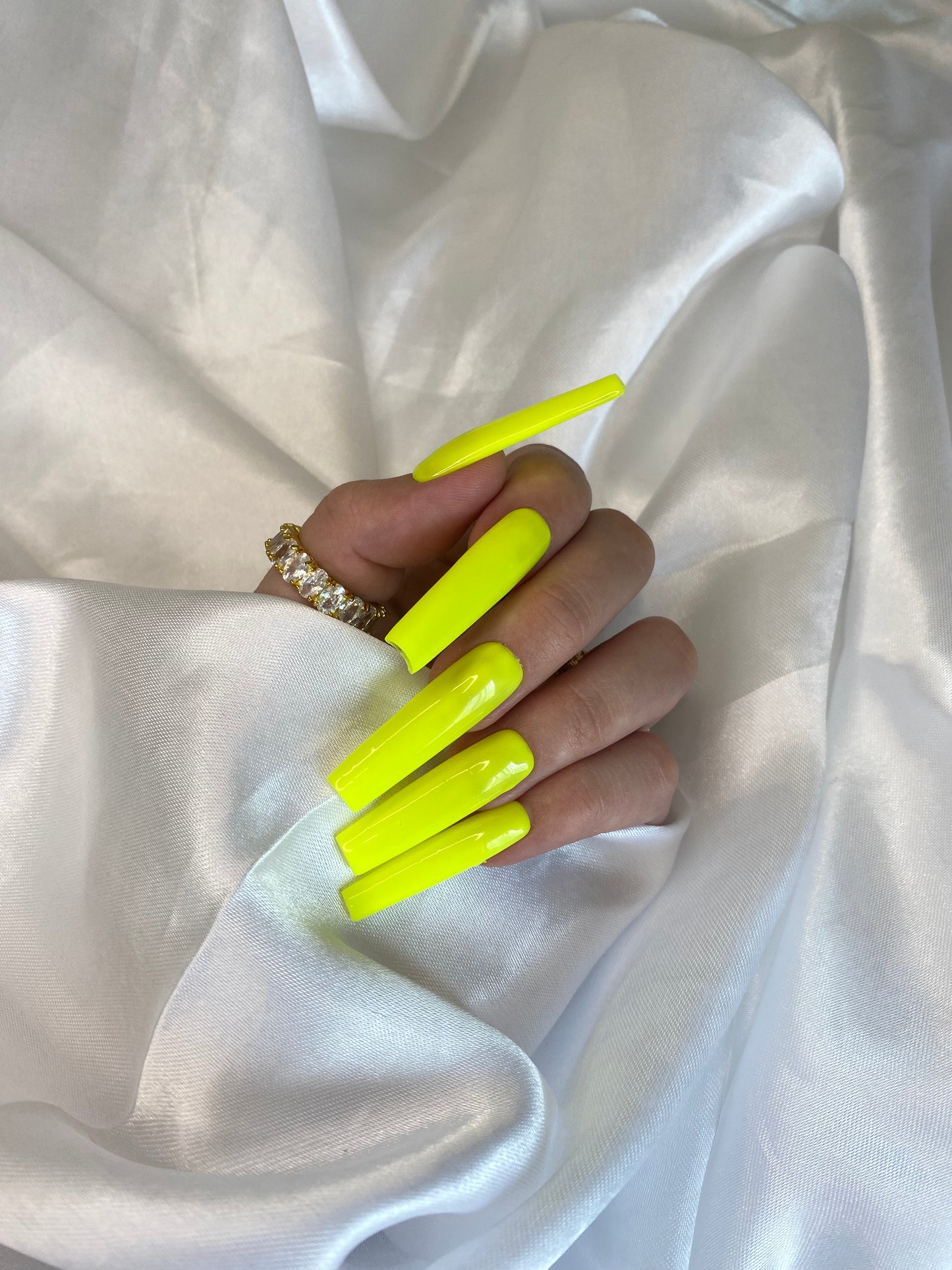 Electric love - Neon Press On Nail Set